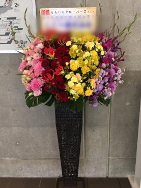 ももクロさんのファンクラブイベント用スタンド花を製作しました！ ４色綺麗っ！！｜「花徳」　（静岡県浜松市中央区の花キューピット加盟店 花屋）のブログ